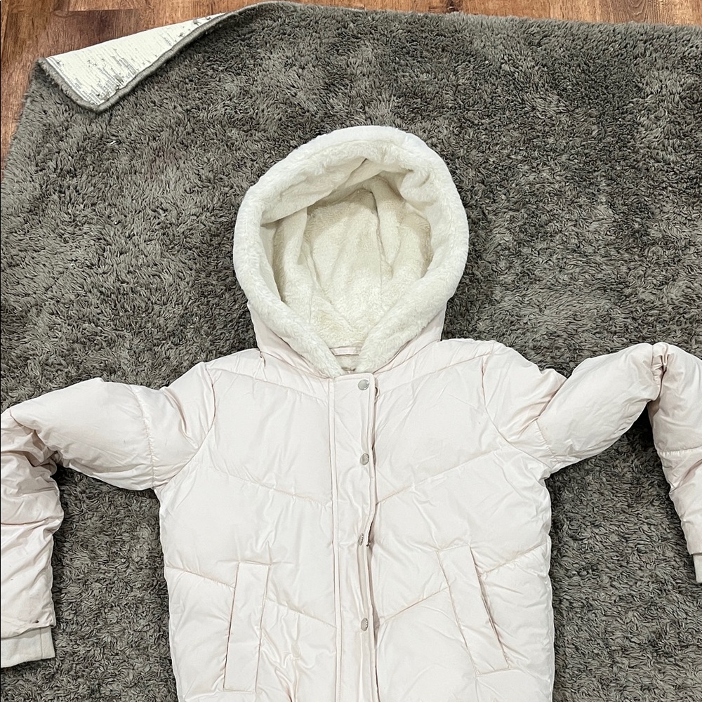 Hollister Co Cozy Hooded Puffer Jacket